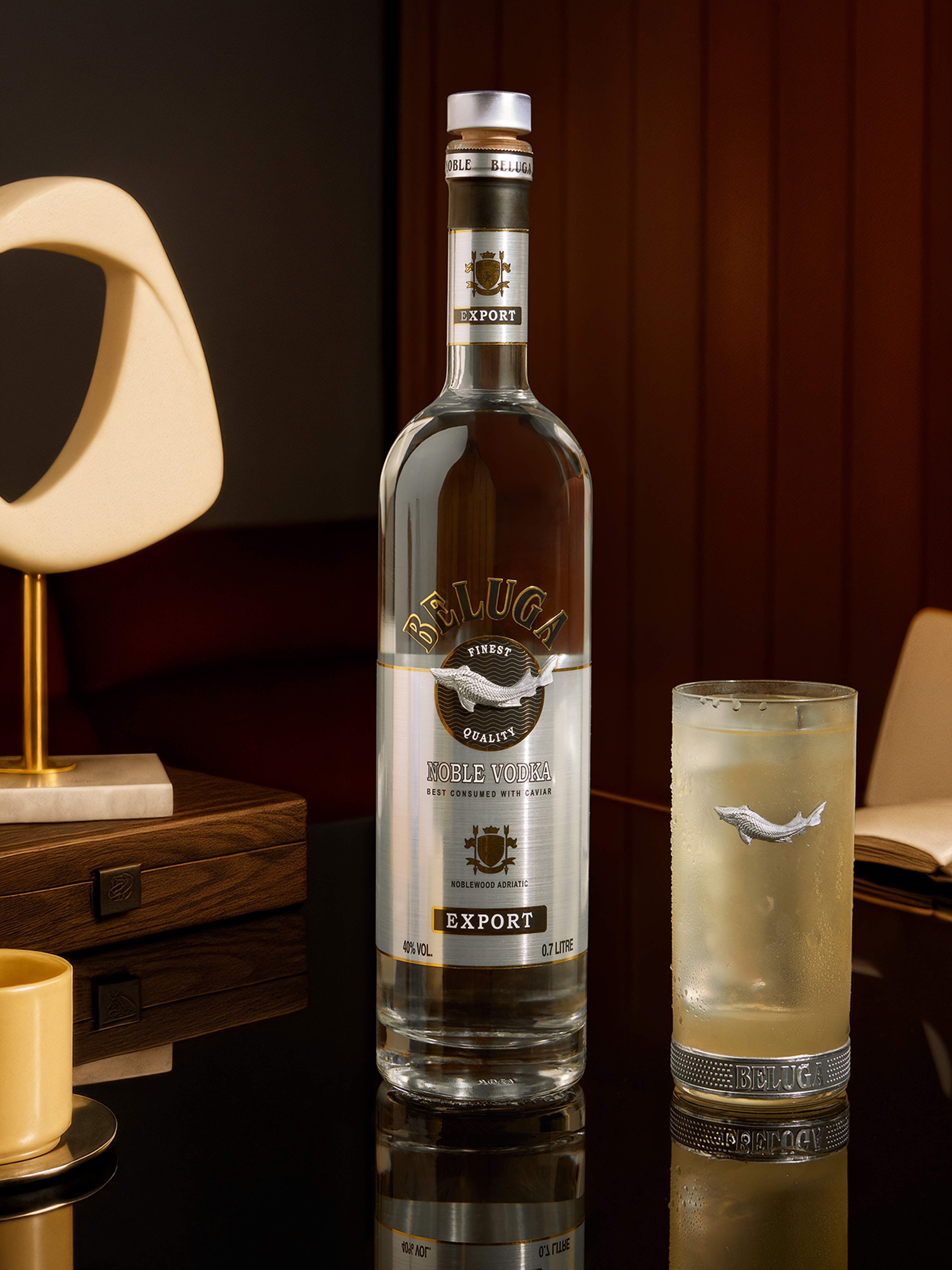 COMMERCIAL «BELUGA»